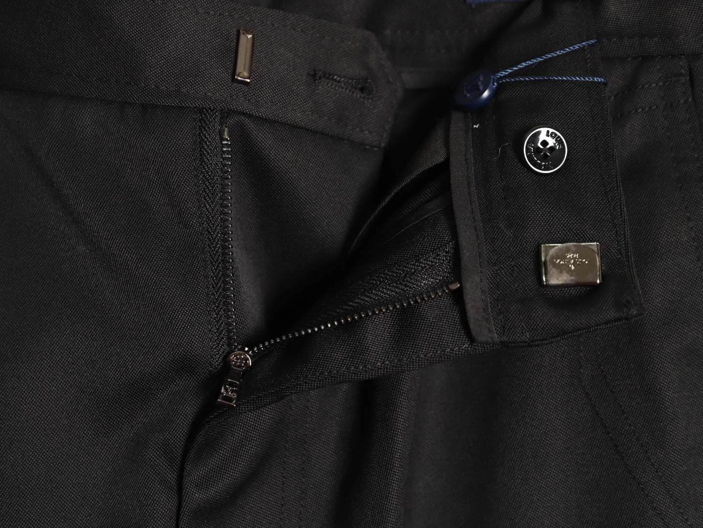 L0*is V*t0n LV 25ss Pants