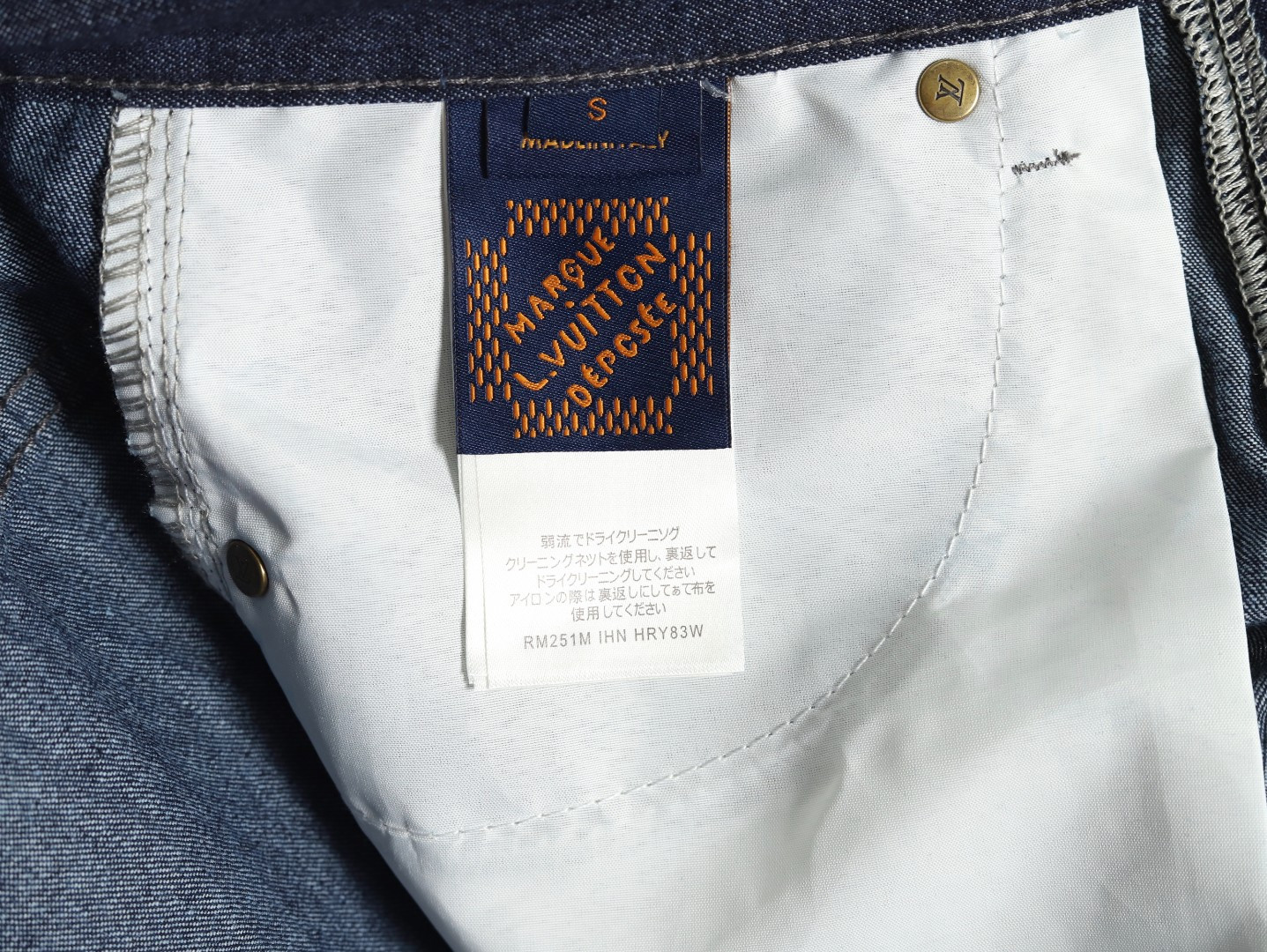 L0*is V*t0n LV shorts