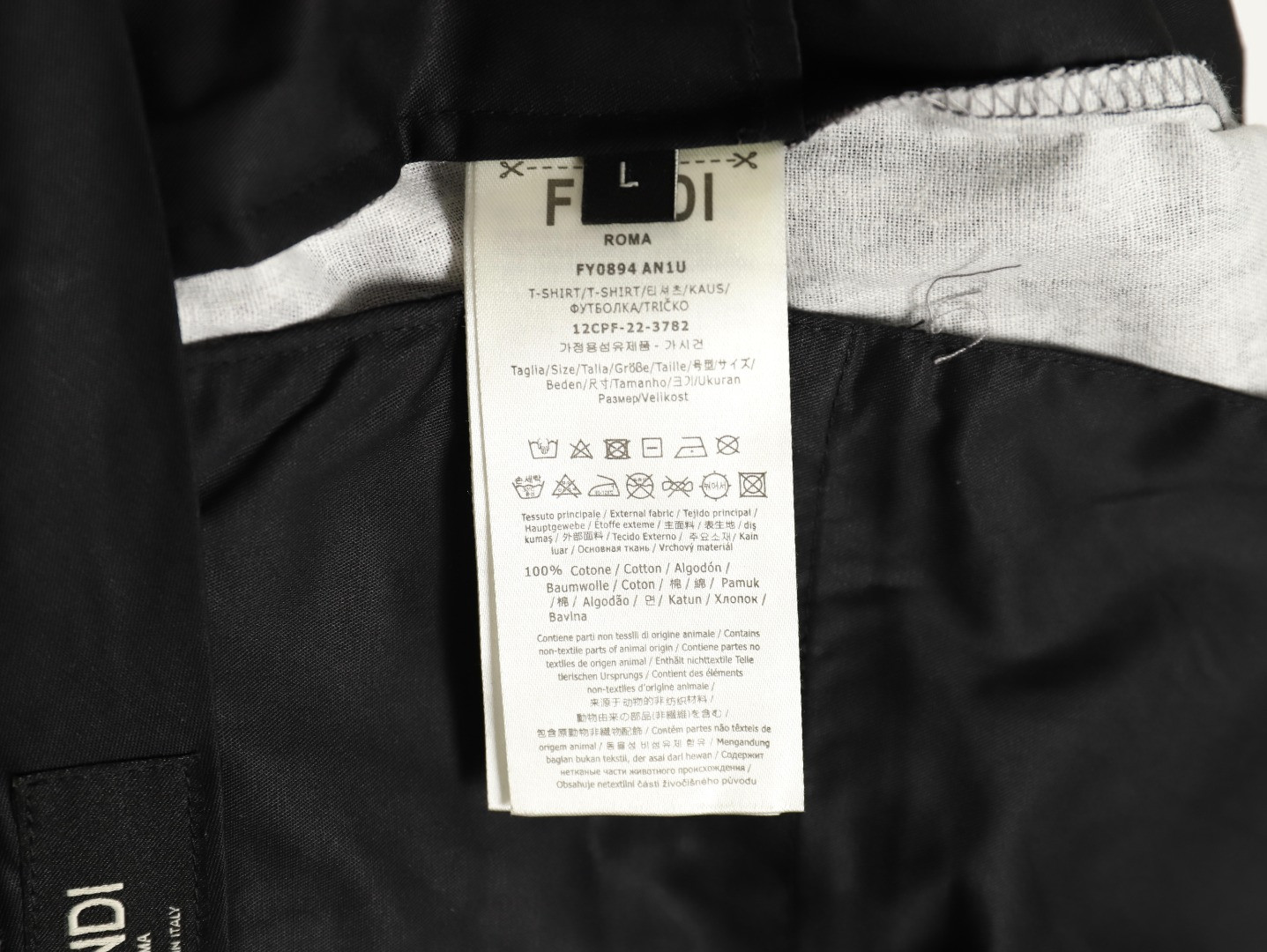 F**di 25SS shorts