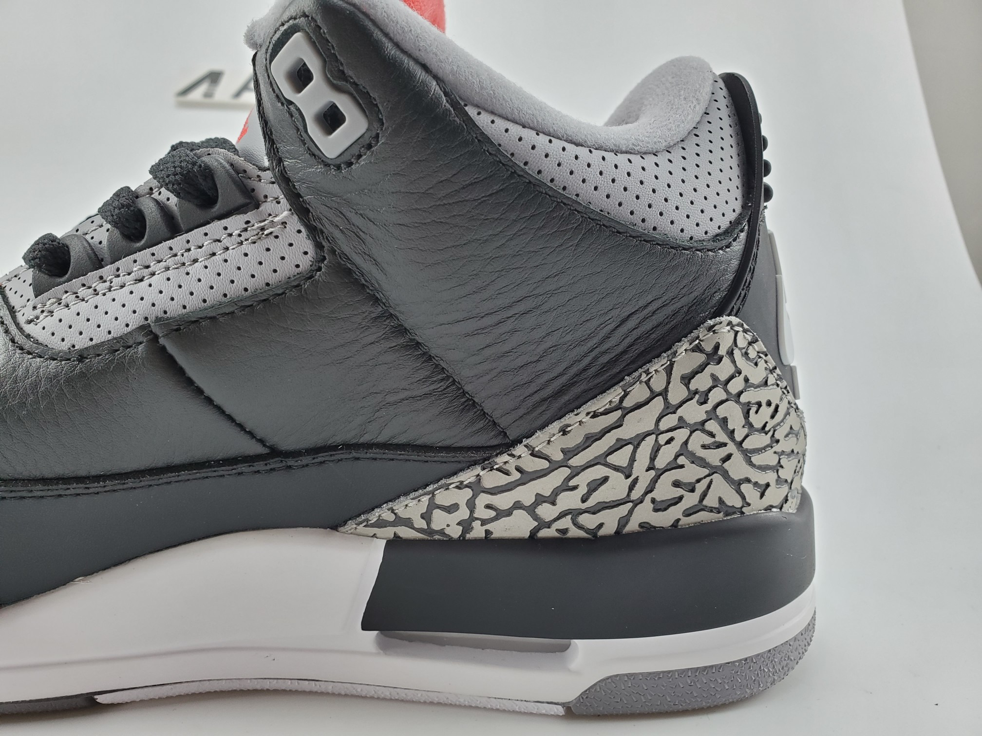 Air Jordan 3 Retro Black Cement (2018)