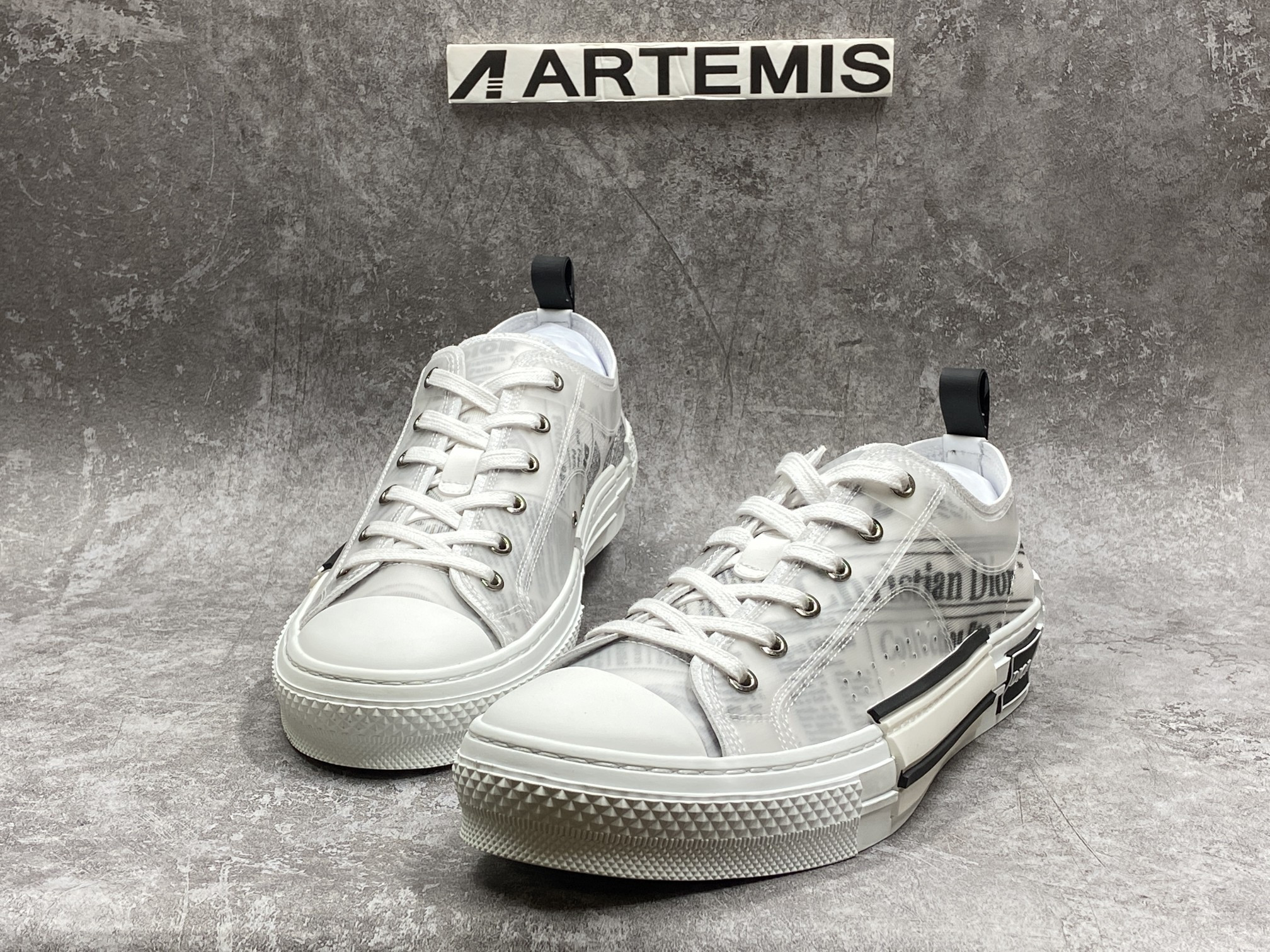 D*0r B23 Low Top Daniel Asham Newspaper