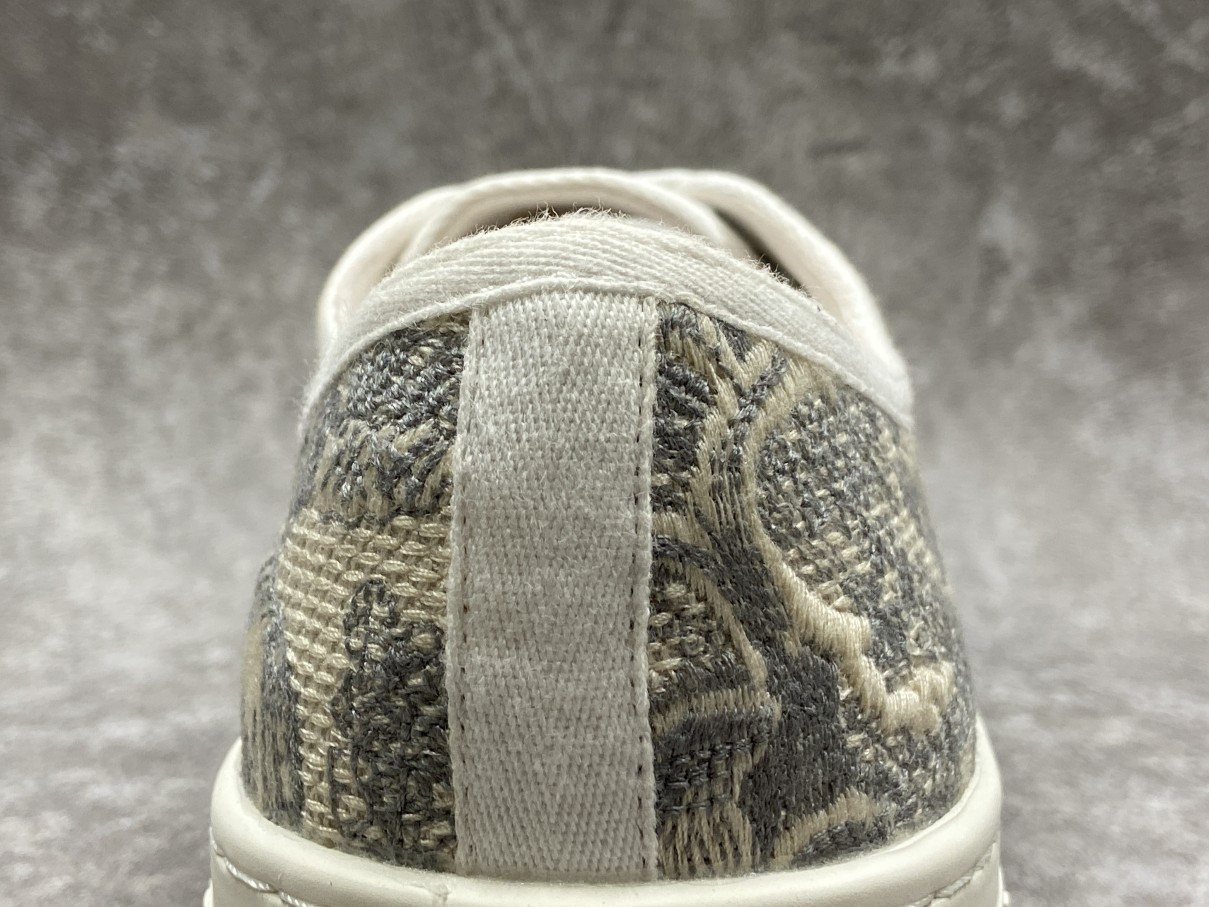 D*0r Walk N D*0r Patch Embroidery Grey