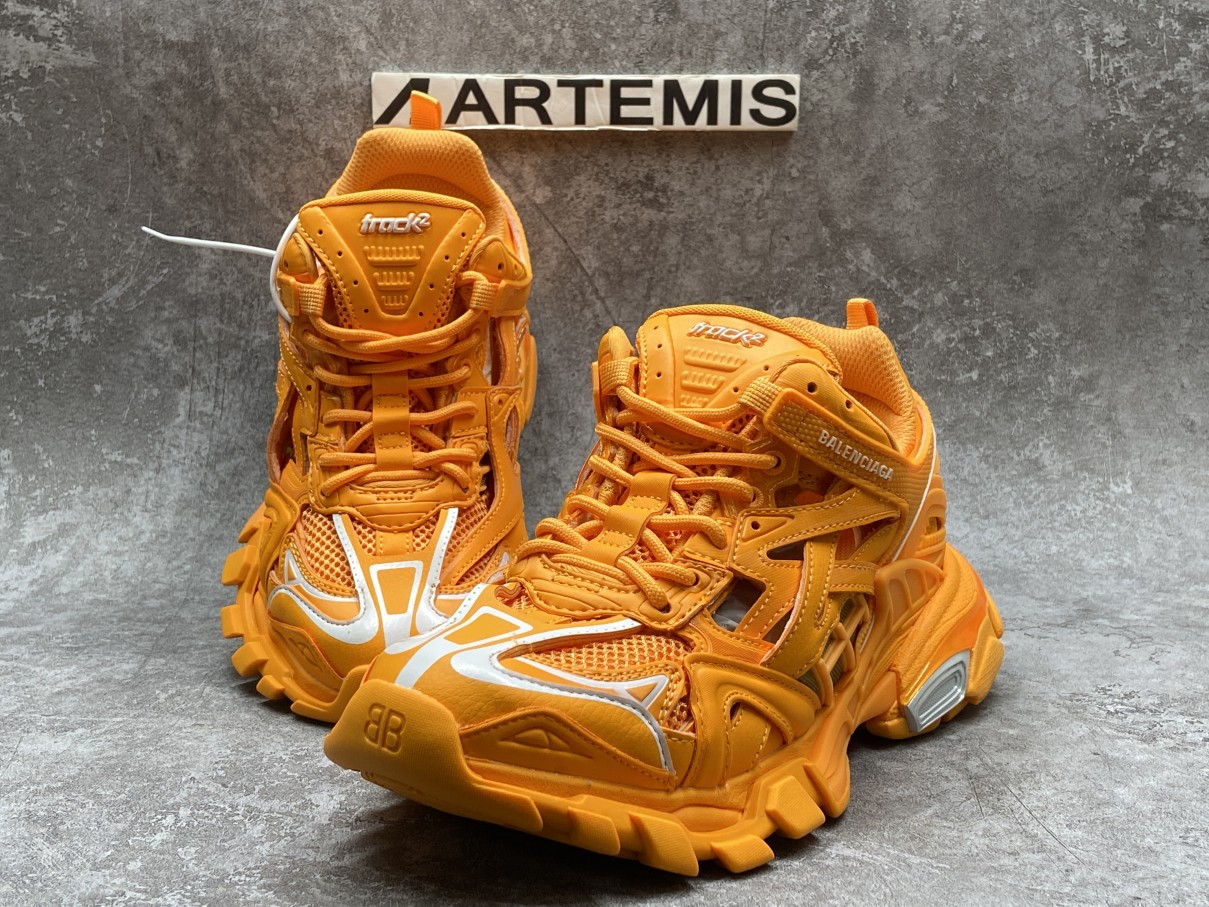 Balenciga Track 5.0 Fluorescent Orange