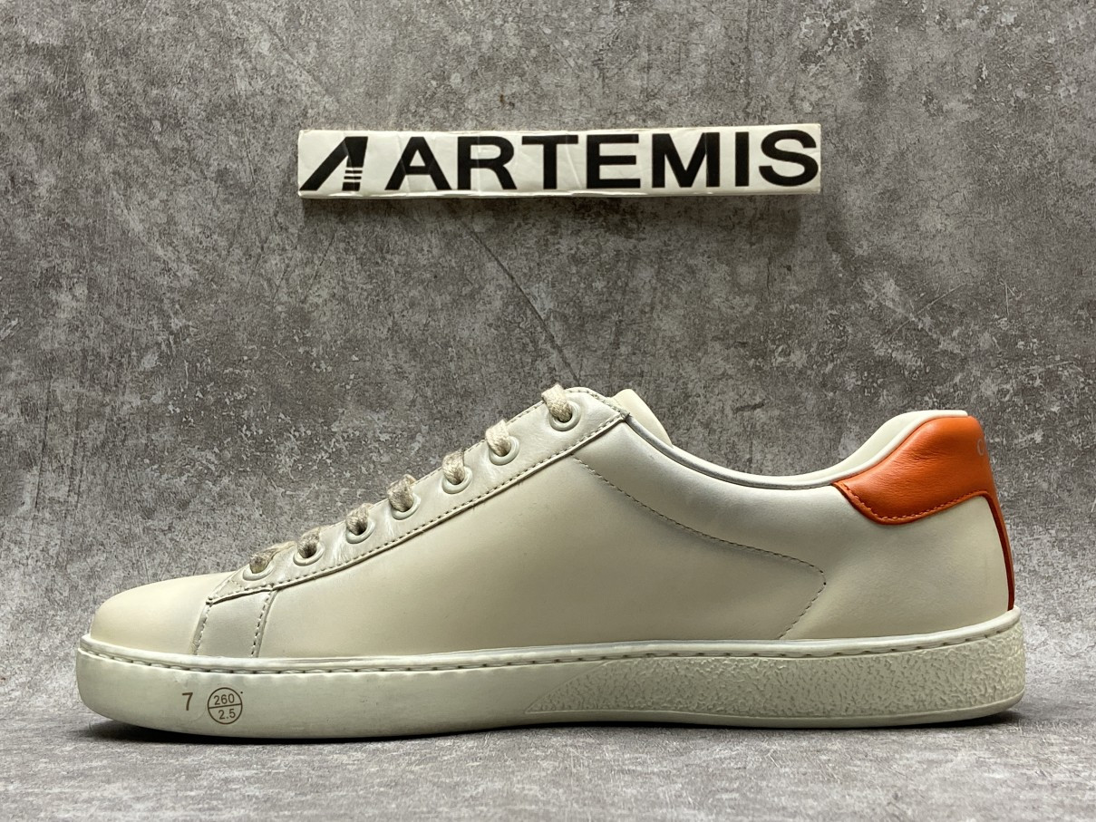 G*u*i Ace x Disney Ivory