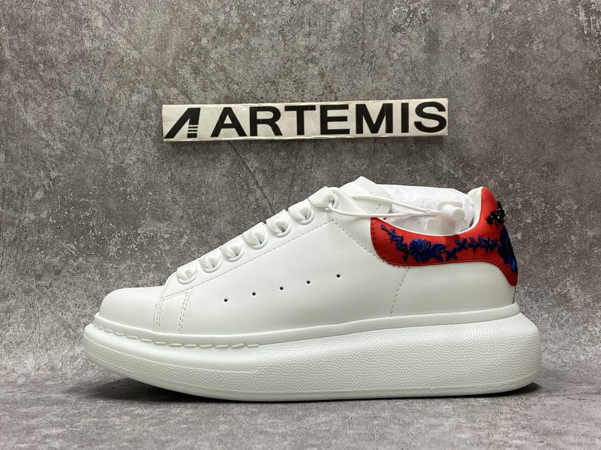 Ale*d*r M*Q*en Oversized Embroidery Red