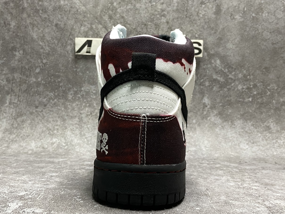 Nike Dunk SB High Melvins