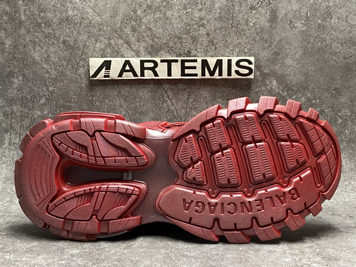 Balenciga Track 5.0 Burgundy Red