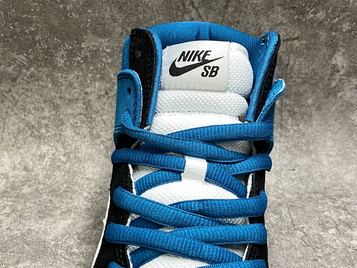 Nike Dunk SB High Send Help