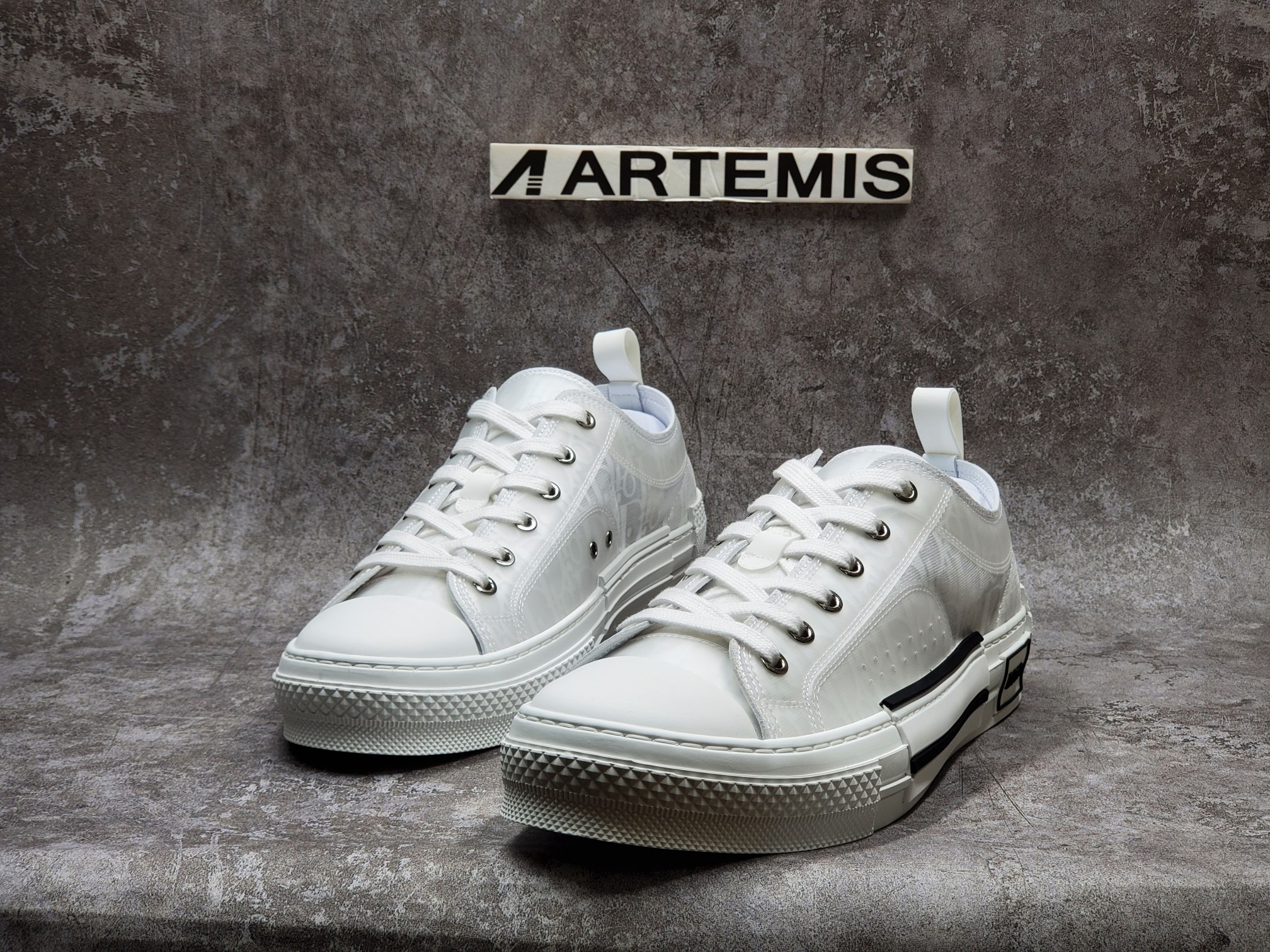 D*0r B23 Low Top Oblique