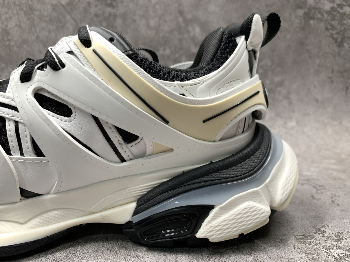 Balenciga Track Sneaker White Black