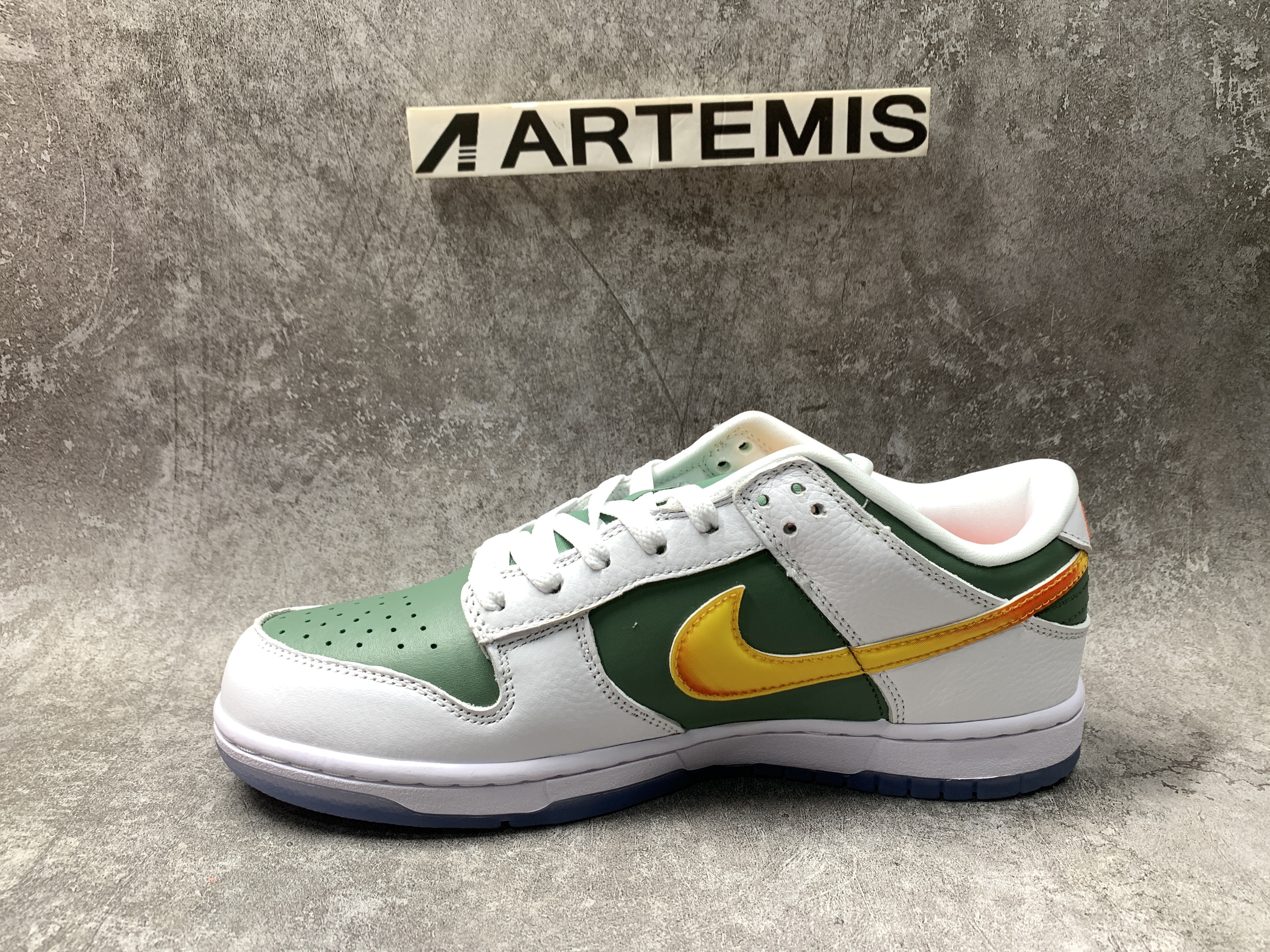 Nike Dunk Low NY vs. NY