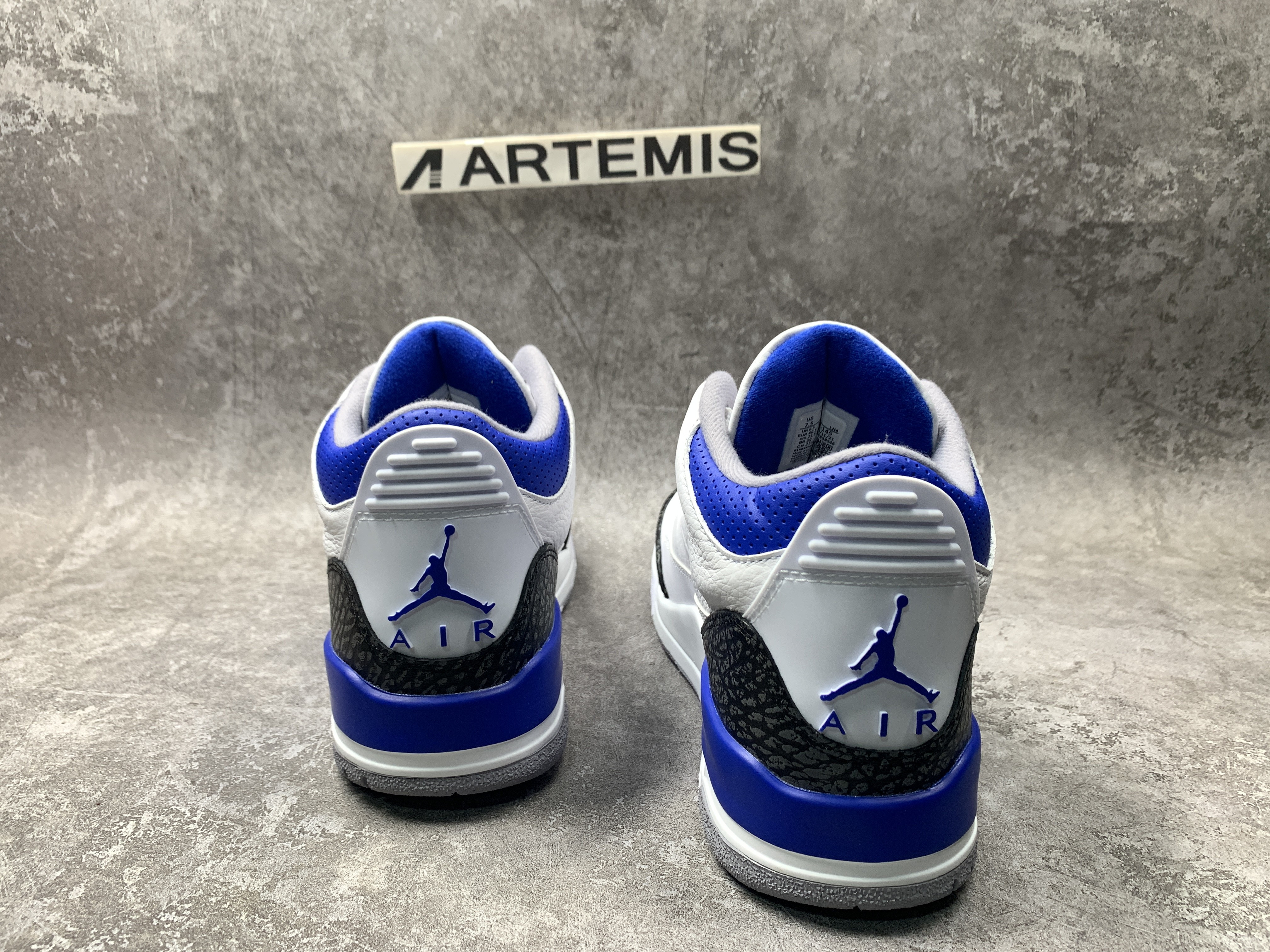 Air Jordan 3 Retro Racer Blue