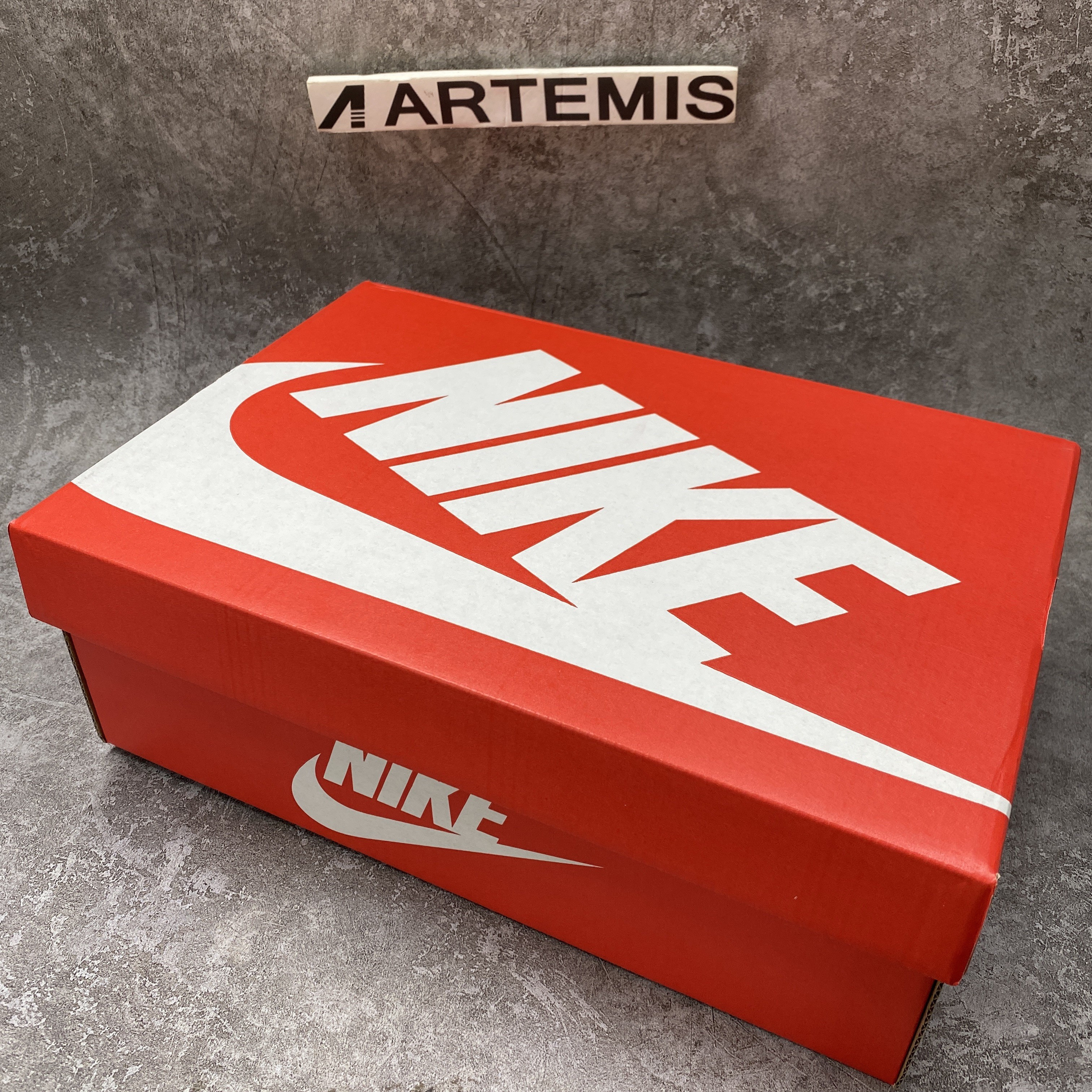 Nike Dunk Low Pearl White