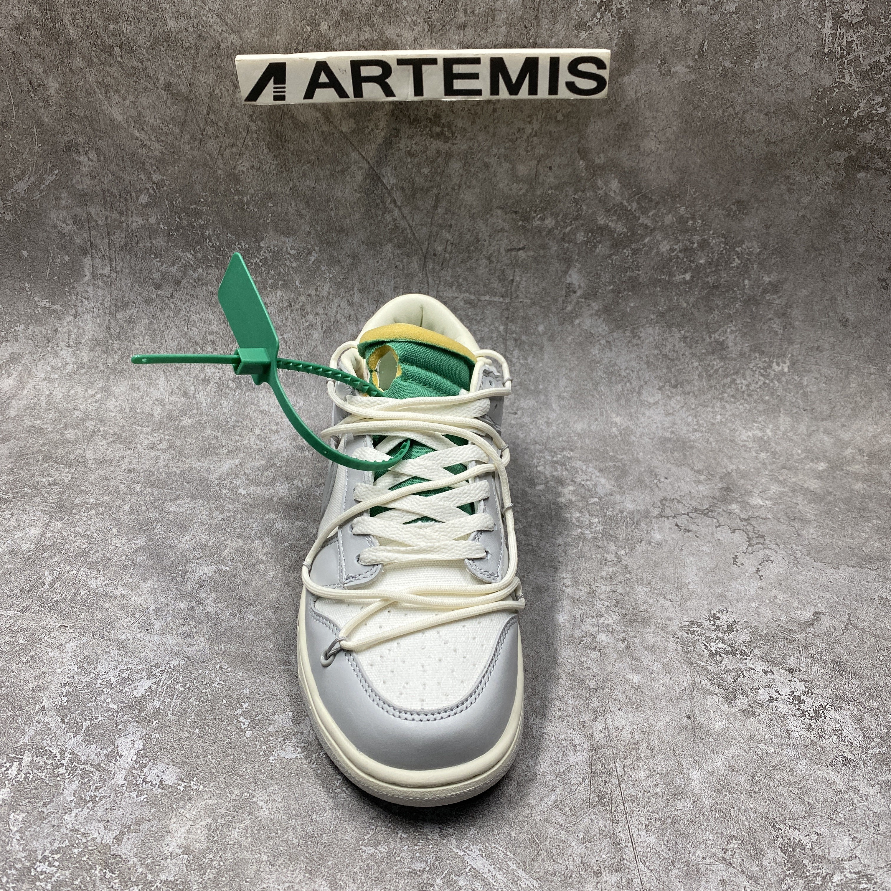 Nike Dunk Low Off-White Lot 25