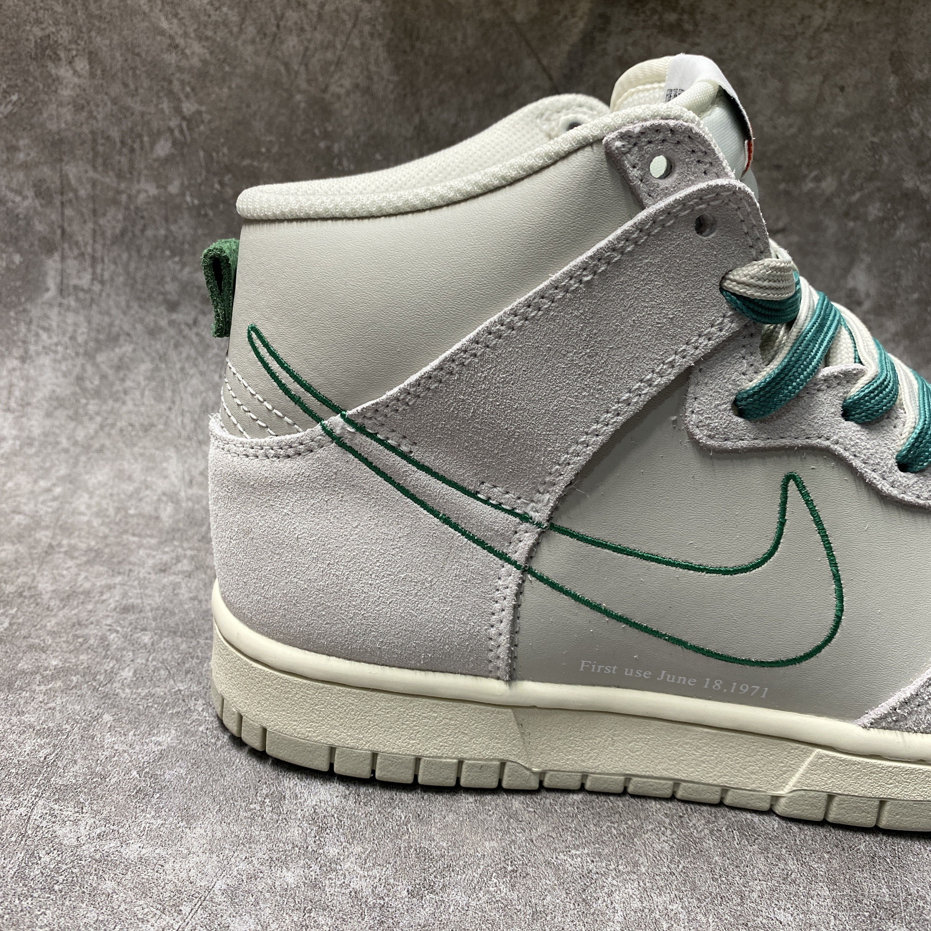 Nike Dunk High SE First Use Sail