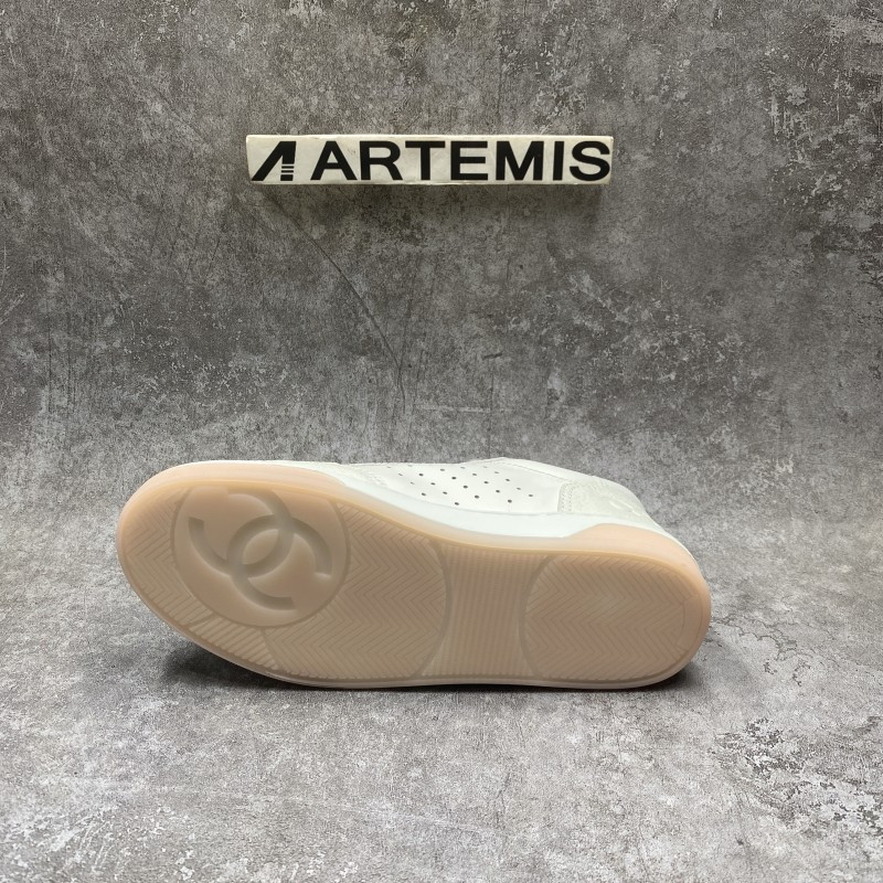 Ch*el Runner Tennis White Pink