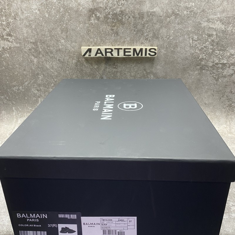 Balmain Calfskin Unicorn low-top sneakers