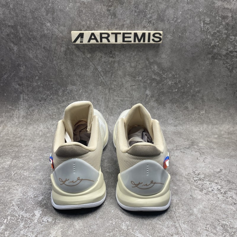 Off-White x Nike Kobe 5 custom by Mamba Concepts