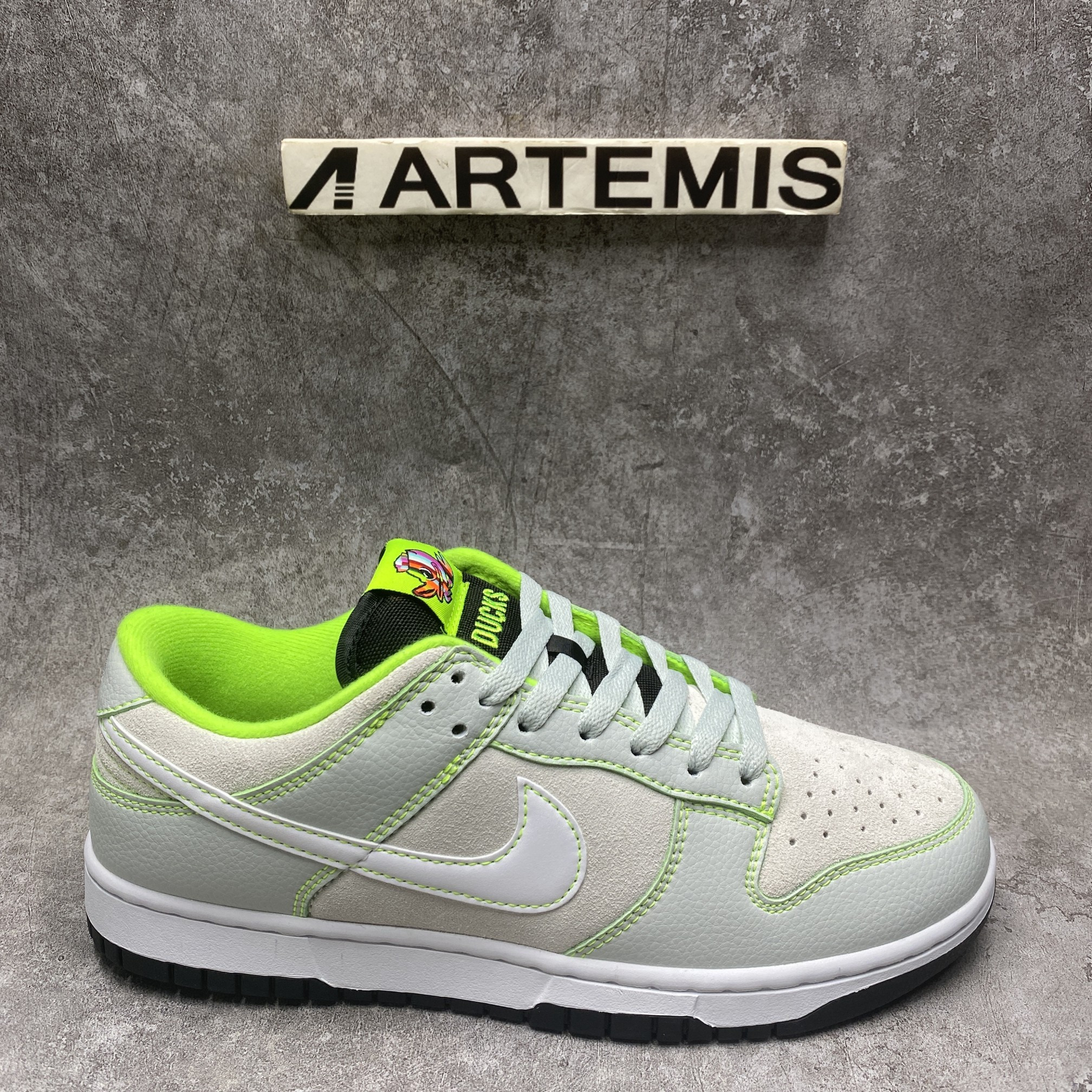 Nike Dunk Low University of Oregon PE (2023)