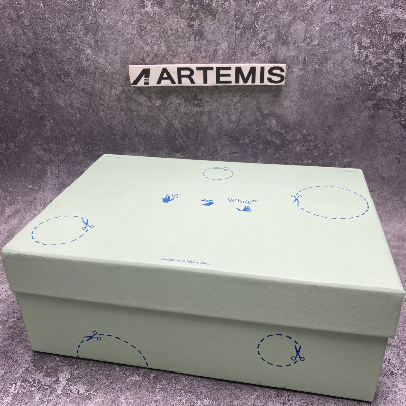 OFF-WHITE Out Of Office OOO Low Tops White Light Pink