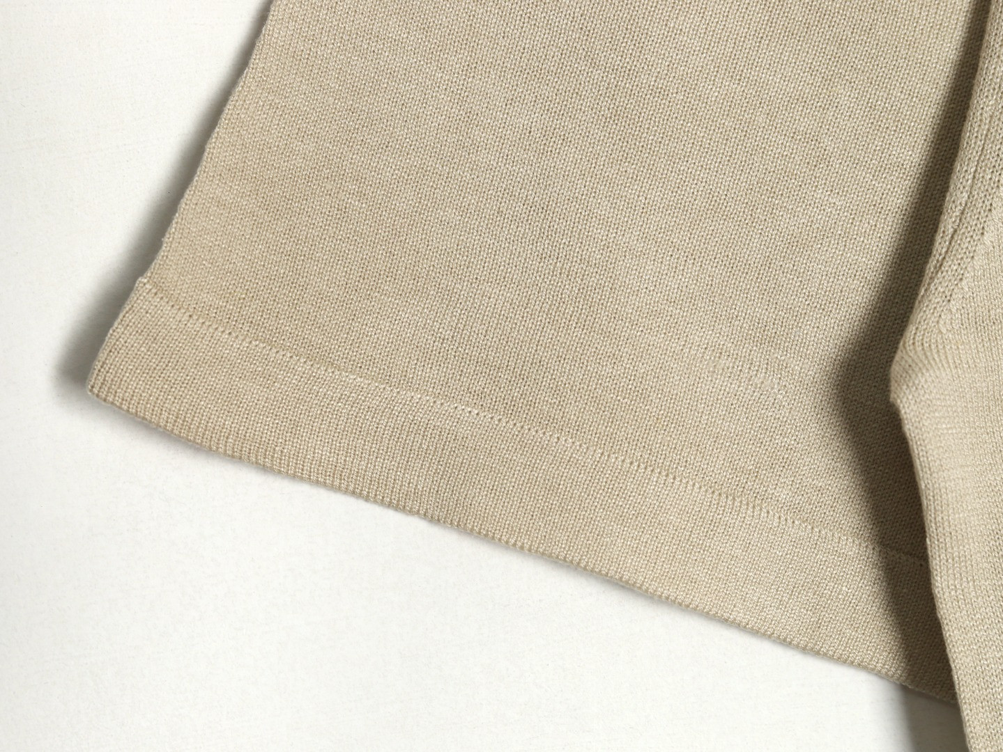 L**o p*ana LP 25SS Short-sleeved T-shirt