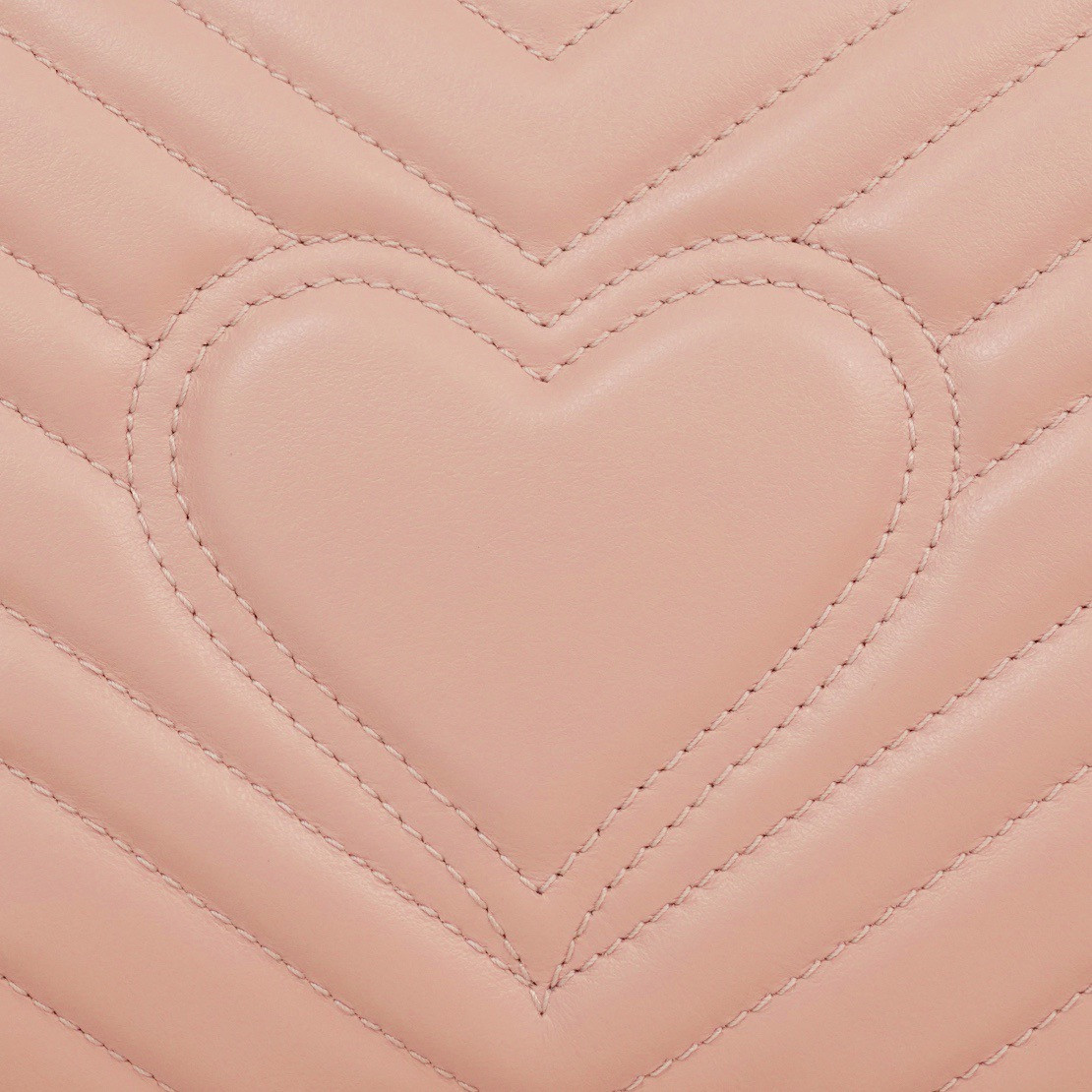 G*u*i GG Marmont Bag 22