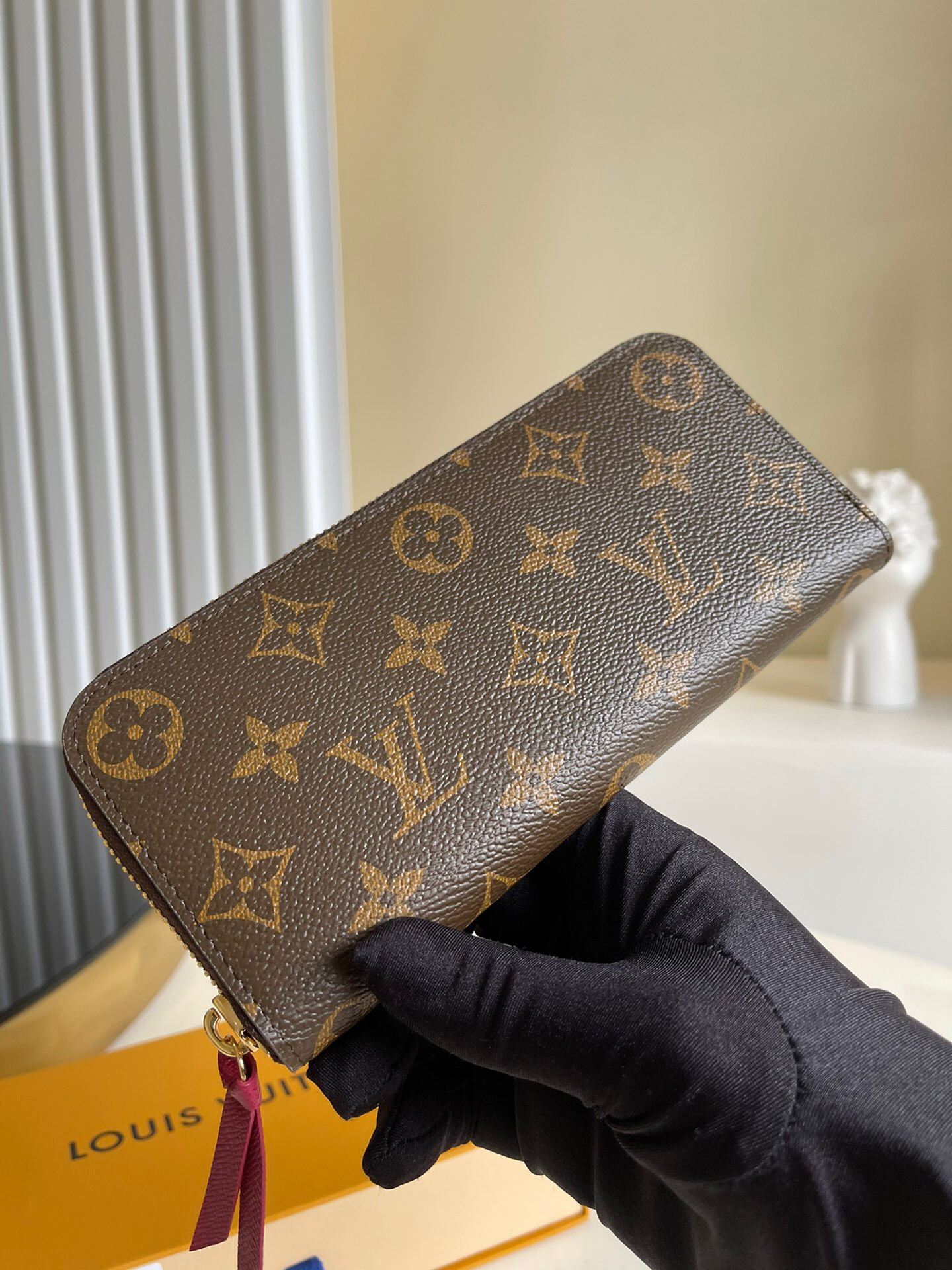 CLÉMENCE WALLET M60742