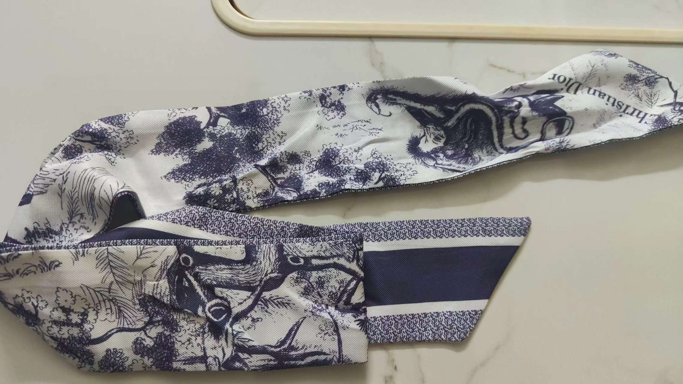 Medium Lady D*0r Bag  24 x 20 x 12 cm