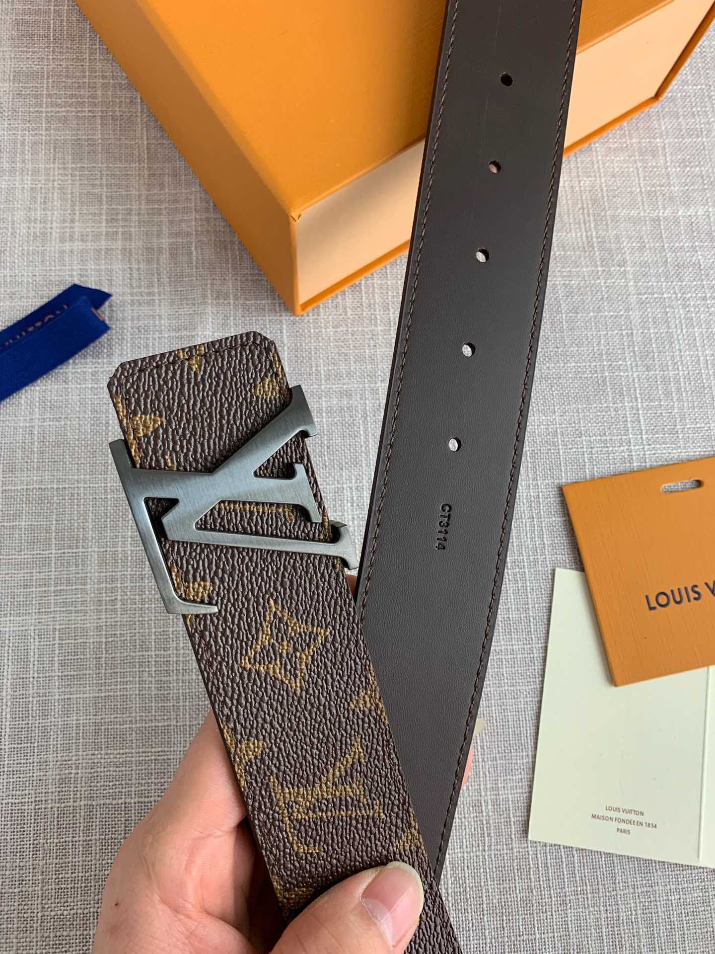 LV L0*is V*t0n 40MM BELT