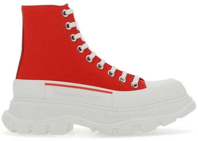 Ale*d*r M*Q*en Tread Slick Boots Red