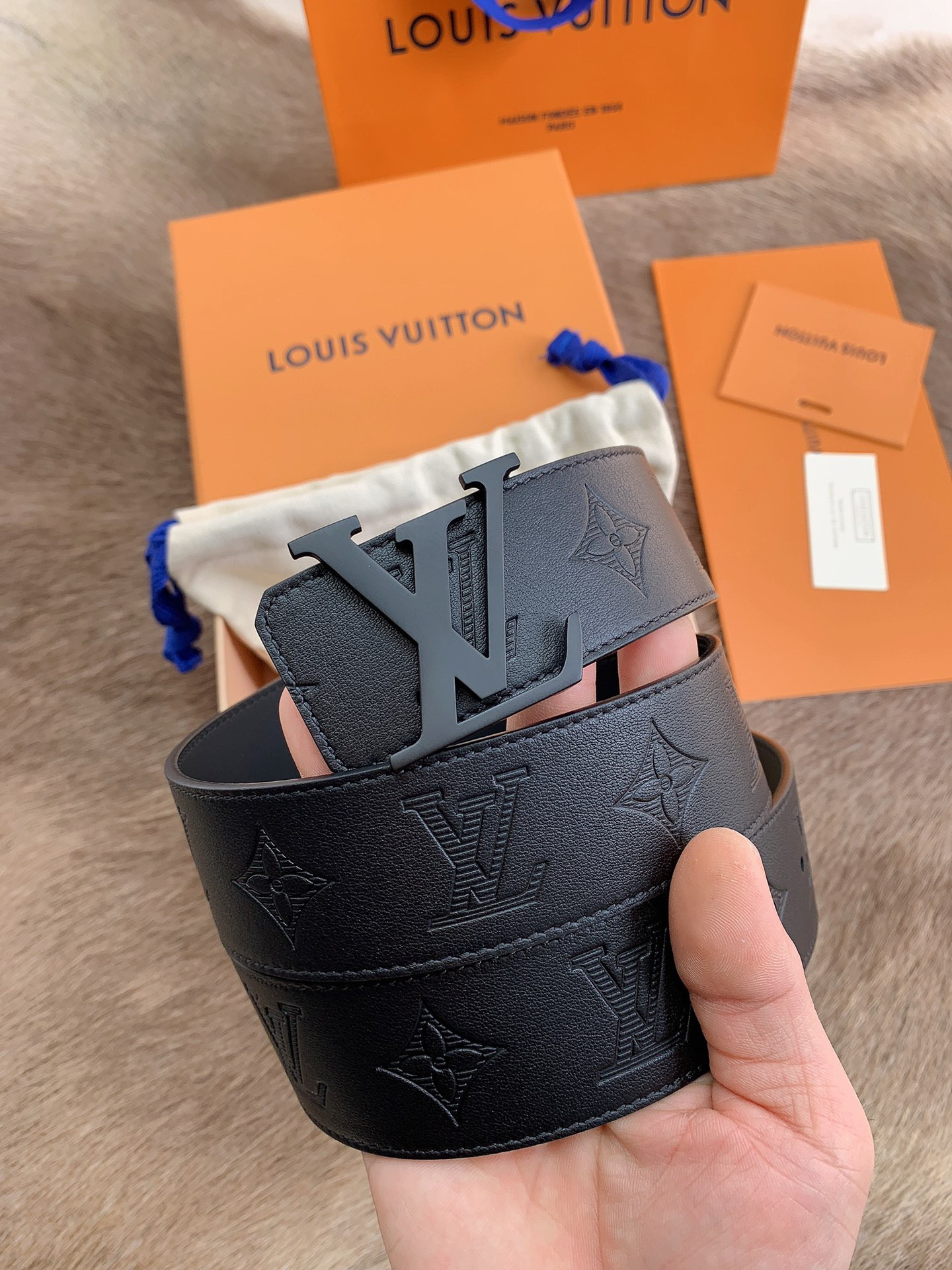 LV L0*is V*t0n 40MM BELT