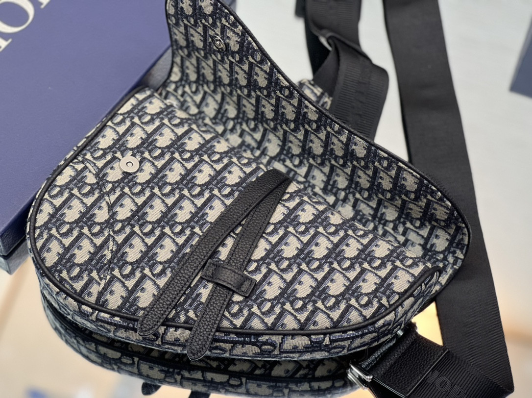 D*0r Saddle Bag Beige and Black D*0r Oblique Jacquard  26 x 19 x 4.5 CM