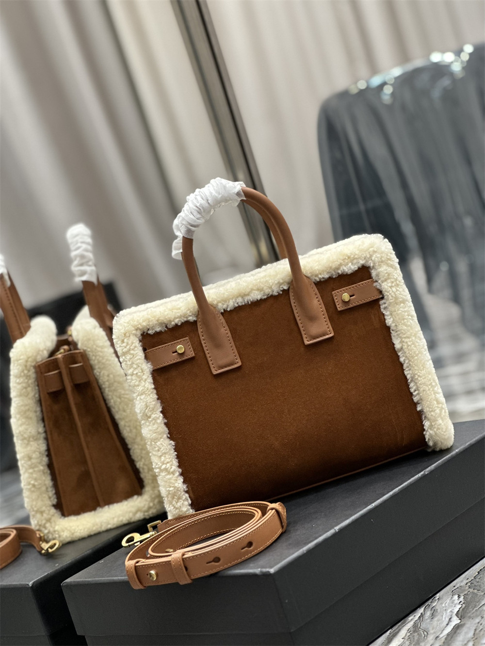 Y*L SAC DE JOUR S*pPLE BABY IN SUEDE AND SHEARLING DARK CIGAR AND NATURAL BEIGE