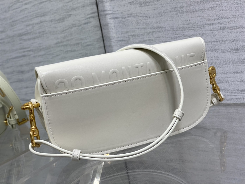 D*0r BOBBY EAST-WEST BAG Latte Box Calfskin white