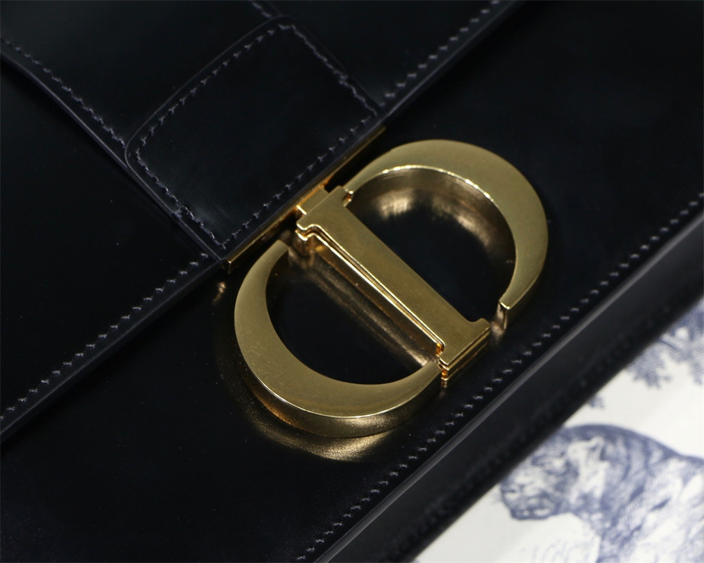 D*0r 30 MONTAIGNE CHAIN BAG SHINY BLACK