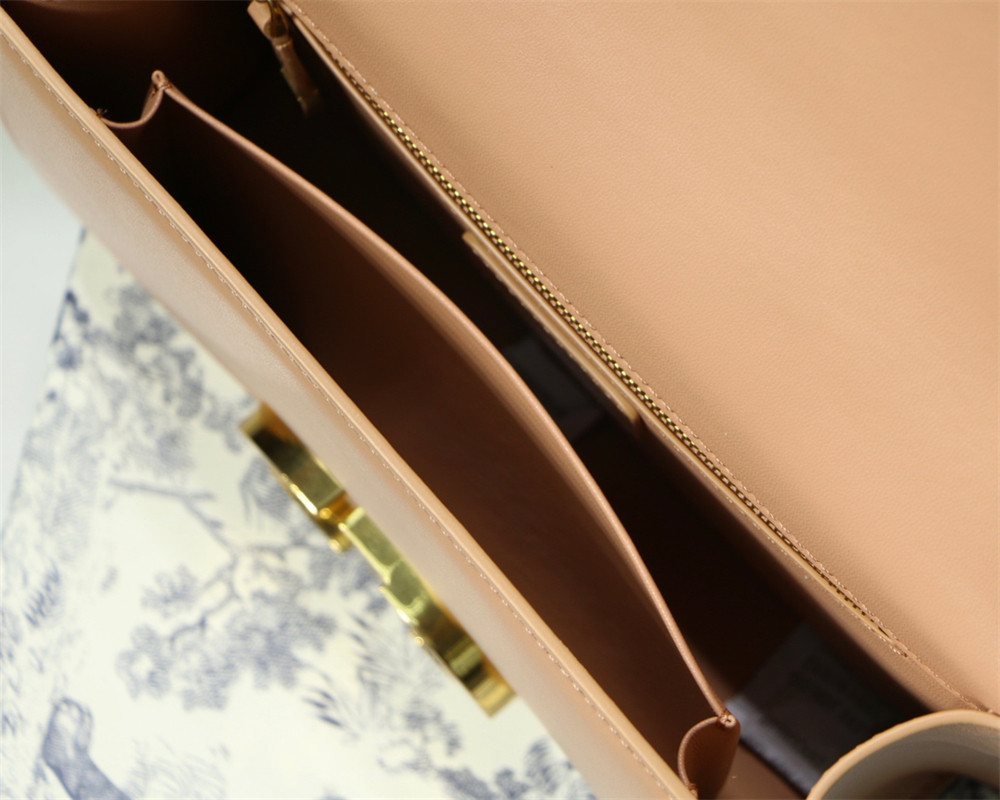 D*0r 30 MONTAIGNE CHAIN BAG PINK