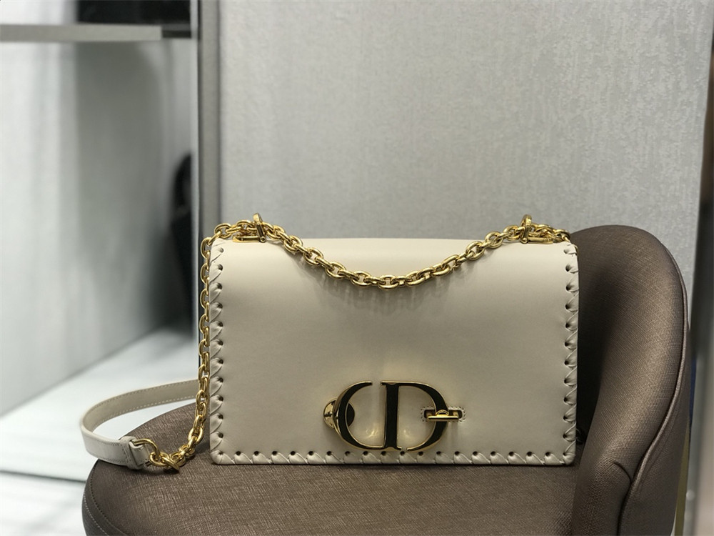 D*0r 30 MONTAIGNE CHAIN BAG WHITE