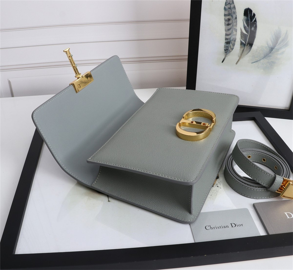 D*0r 30 MONTAIGNE CHAIN BAG Grained