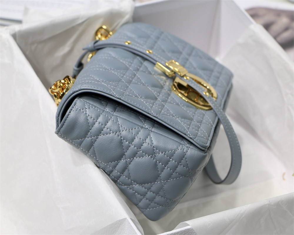 MEDIUM D*0r CARO BAG Cloud Blue S*pple Cannage Calfskin 25.5 x 15.5 x 8 cm