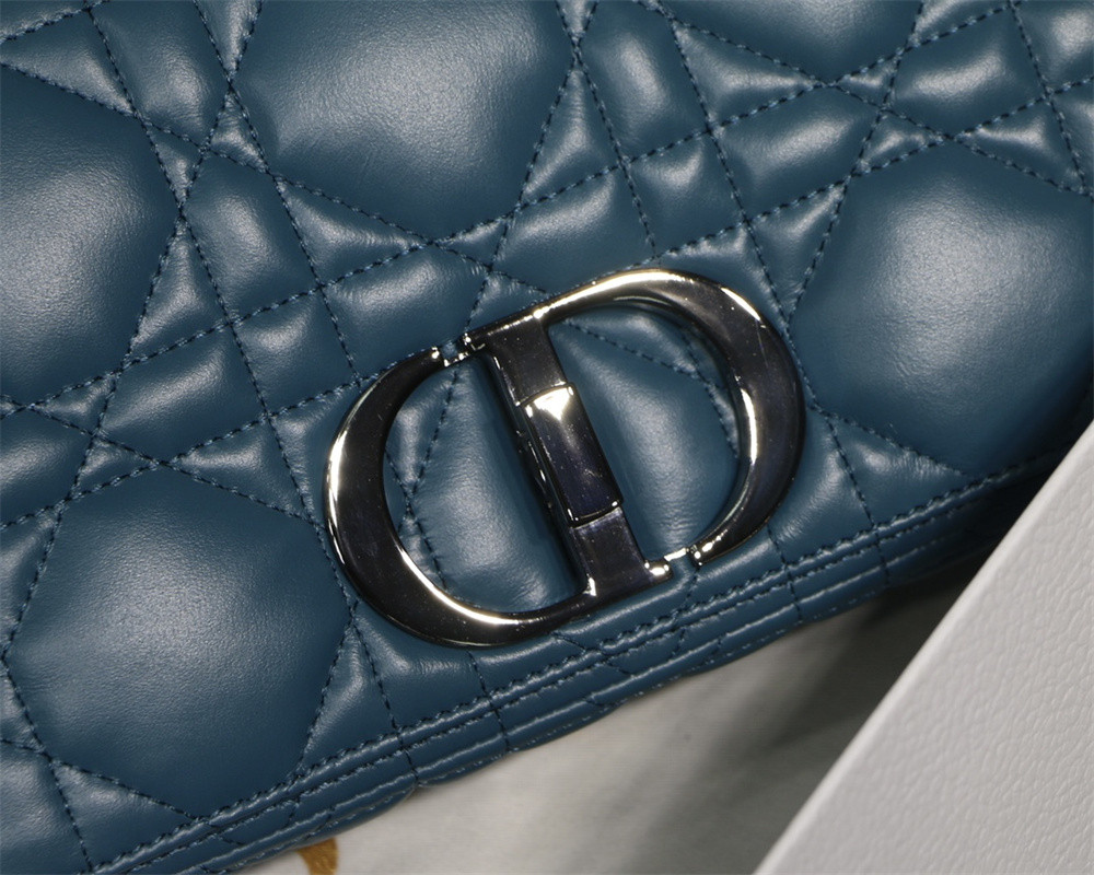 MEDIUM D*0r CARO BAG Navy S*pple Cannage Calfskin With Silver Hardware 25.5 x 15.5 x 8 cm