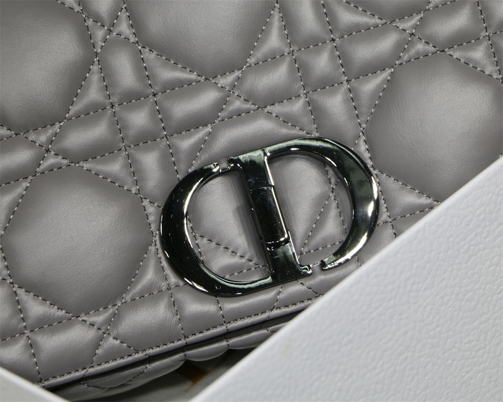 LARGE D*0r CARO BAG Stone Gray S*pple Cannage Calfskin With Silver Hardware 29 x 18 x 10 cm