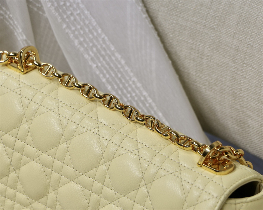 MEDIUM D*0r CARO BAG light yellow S*pple Cannage Calfskin 25.5 x 15.5 x 8 cm