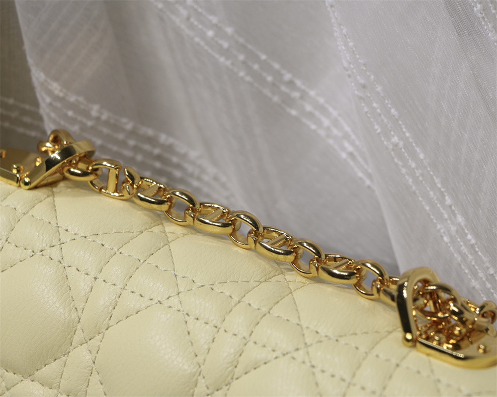 SMALL D*0r CARO BAG Light Yellow S*pple Cannage Calfskin 20 x 12 x 7 cm