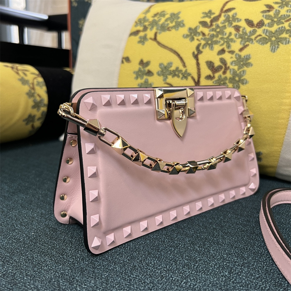 va*t*no GARAVANI ROCKSTUD23 SMALL SMOOTH CALFSKIN SHOULDER BAG PINK