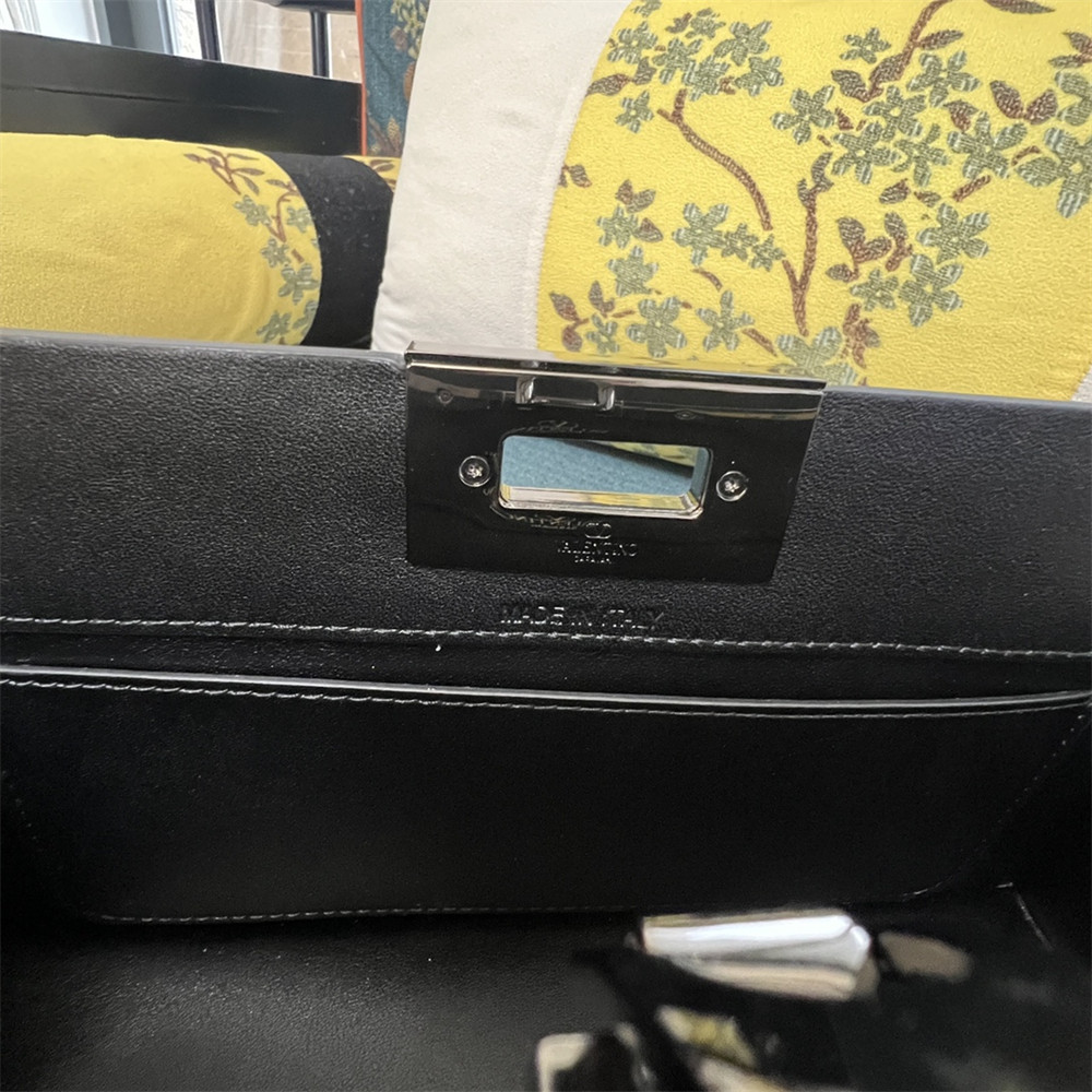 va*t*no GARAVANI ROCKSTUD PADDED NAPPA HANDBAG BLACK