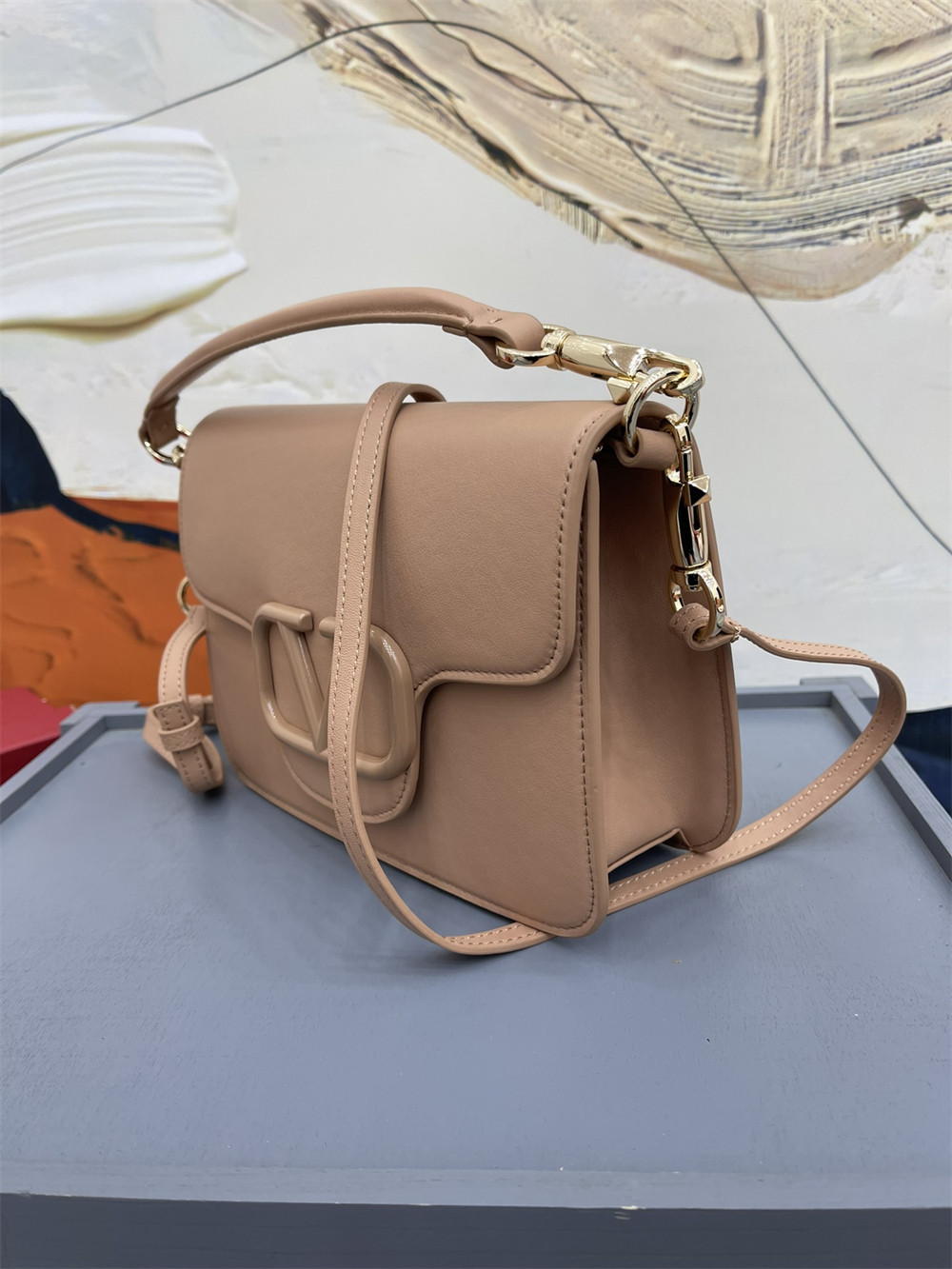 va*t*no GARAVANI LOCÒ CALFSKIN SHOULDER SMALL BAG ROSE CANNELLE 22 x 16  x 7 cm