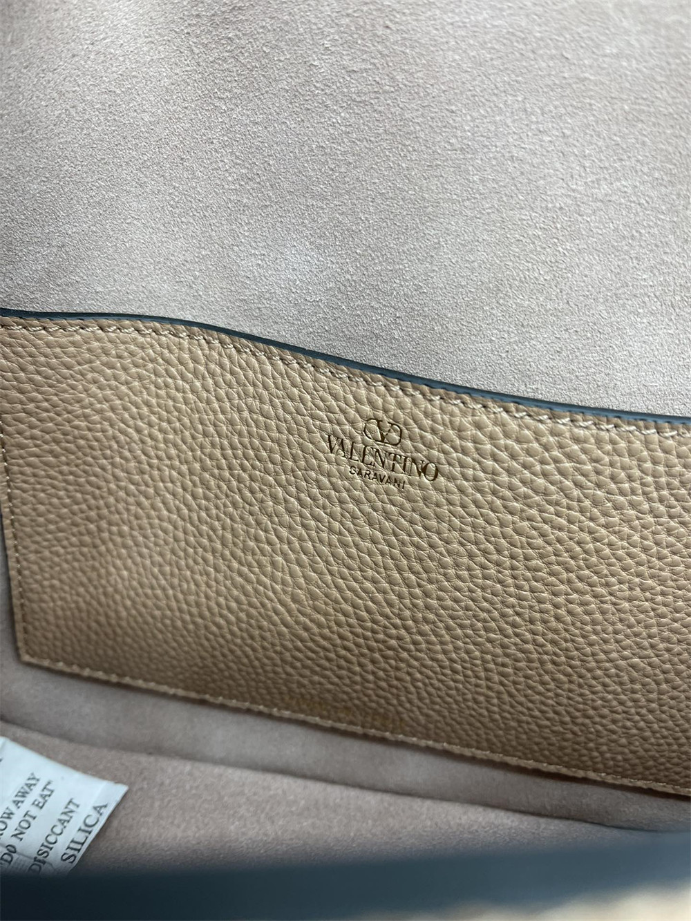 va*t*no GARAVANI ALLTIME GRAINY CALFSKIN SHOULDER BAG ROSE CANNELLE 23.5x18X8cm