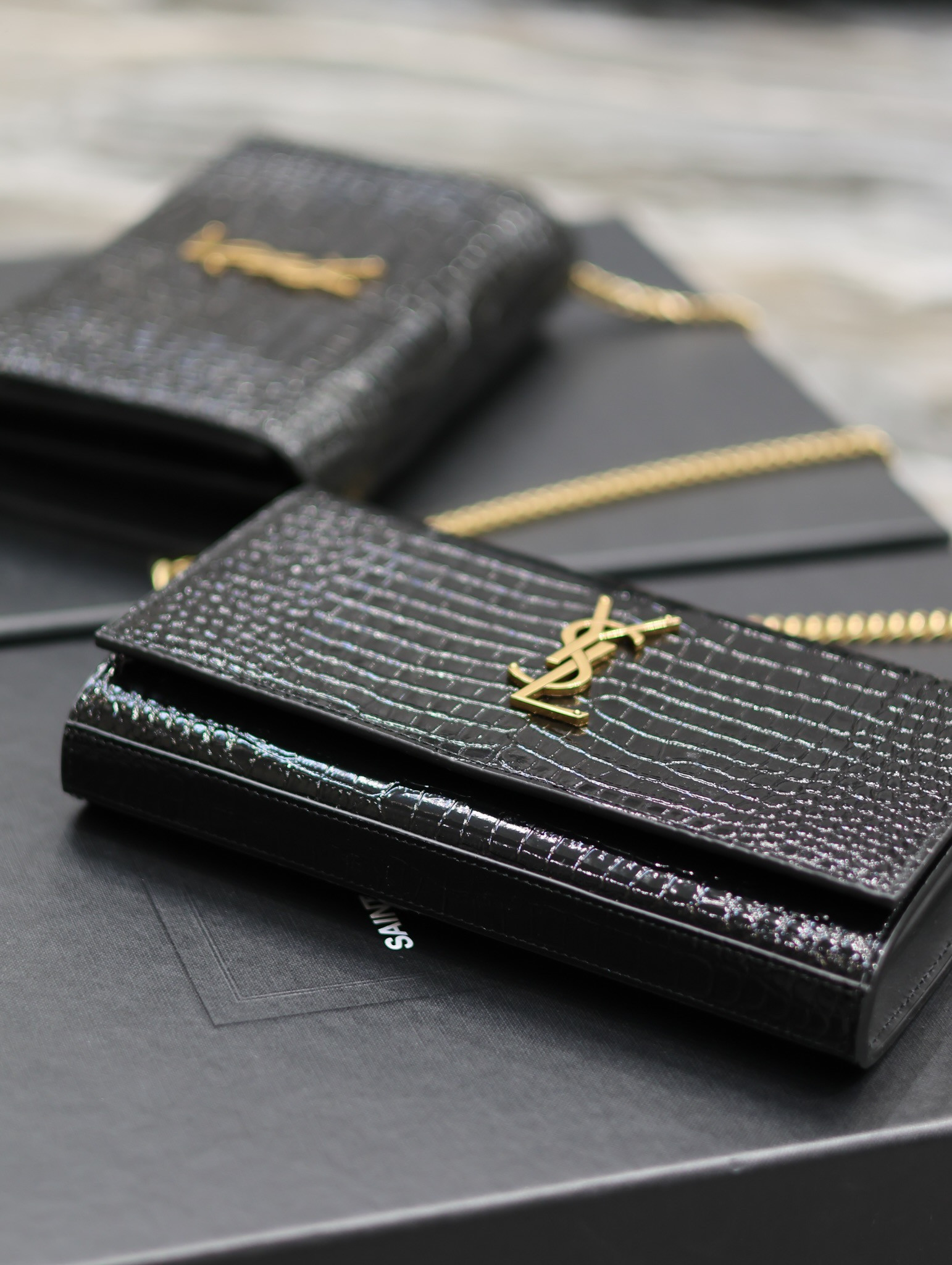 Y*L CASSANDRE CHAIN WALLET IN CROCODILE-EMBOSSED SHINY LEATHER