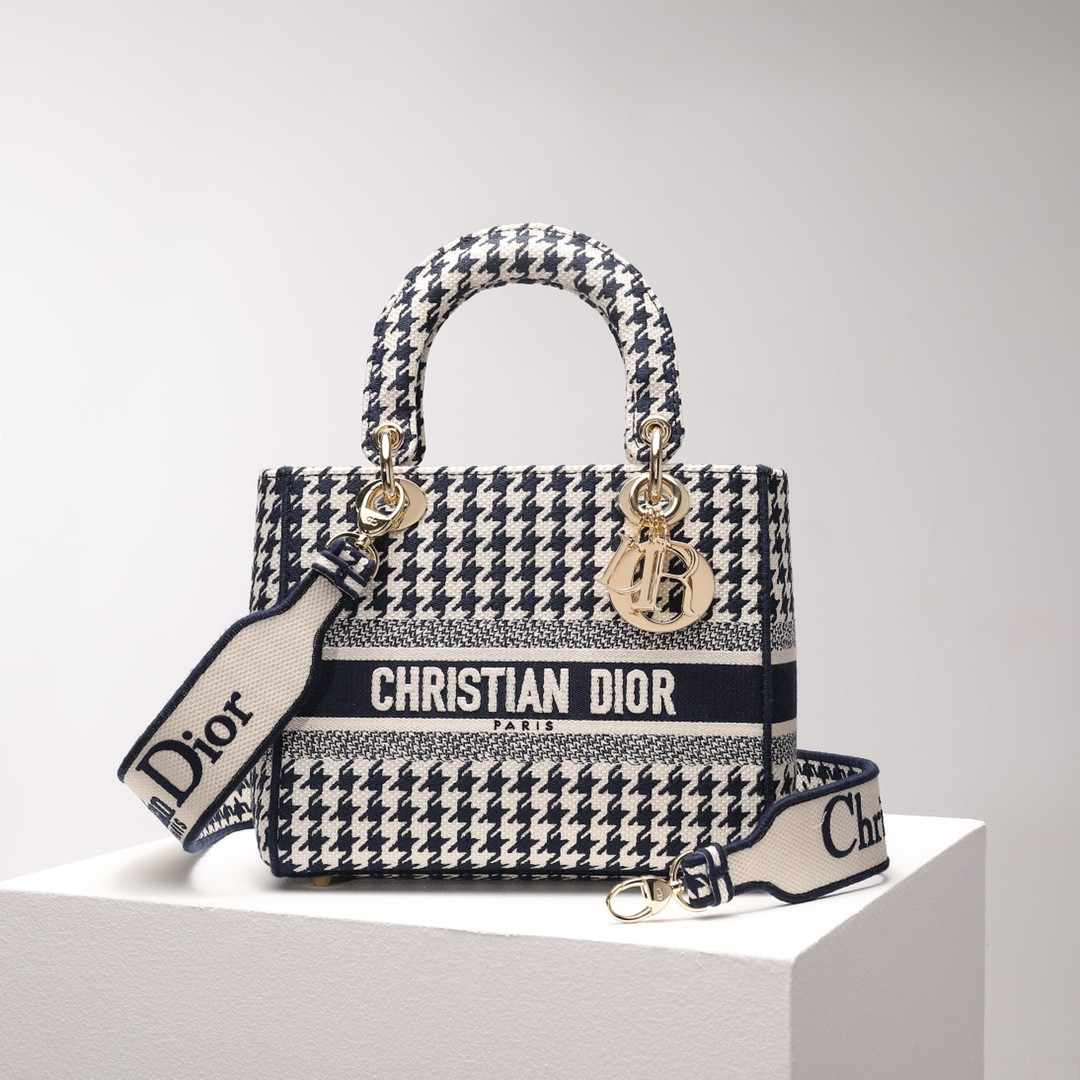 MEDIUM D*0r LADY D-LITE BAG  24 x 20 x 11 cm