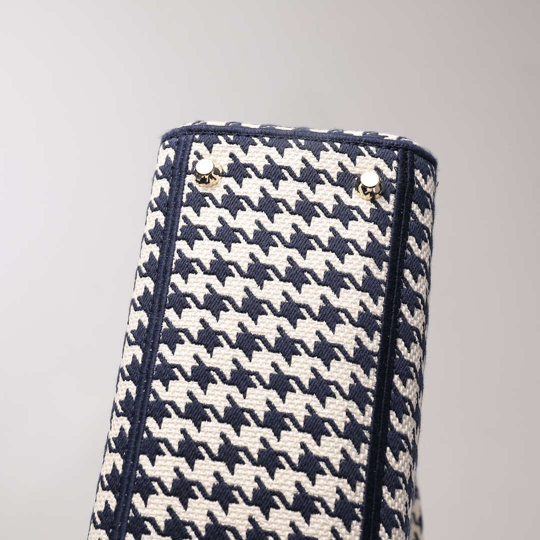 MEDIUM D*0r LADY D-LITE BAG  24 x 20 x 11 cm